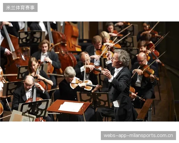 哈查诺夫煽动全场的正拍重炮重新响起